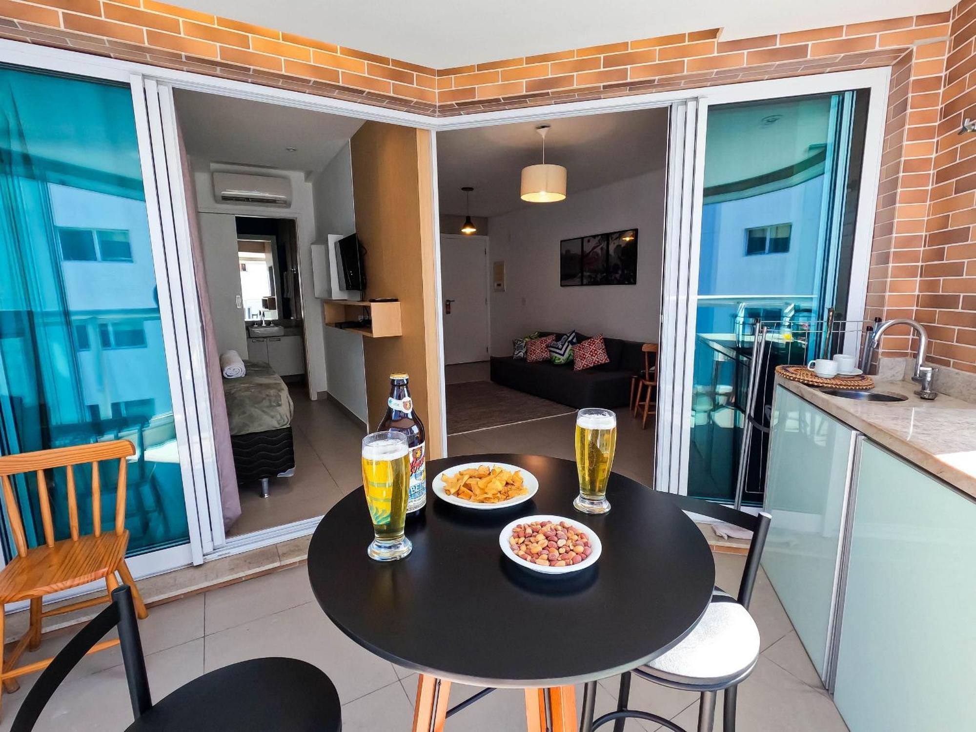 Apartamento Estanconfor Vista Mar Comgaragem Arrumacao Diaria, Ar Cond. E Cozinha *